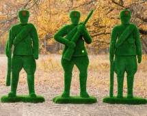 Топиари Солдат, Ружье опущено - газон Eco+Deluxe