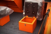 Алюминиевая лодка ALUTON 460 DC Алюминиевая лодка ALUTON 460 DC