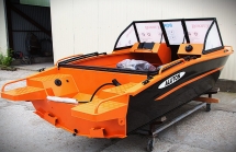 Алюминиевая лодка ALUTON 460 DC Алюминиевая лодка ALUTON 460 DC
