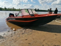 Алюминиевая лодка ALUTON 490 DC Алюминиевая лодка ALUTON 490 DC