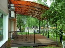 Односкатный навес из металла