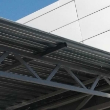 Навес односкатный с профлистом и тентом