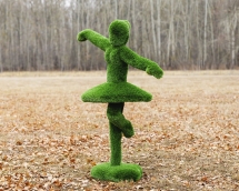 Топиари балерина Диана - газон Deluxe Топиари балерина Диана - газон Deluxe