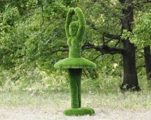 Топиари балерина Мари - газон Deluxe Топиари балерина Мари - газон Deluxe