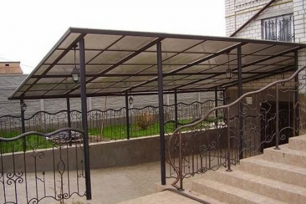 Односкатный навес для гаража, фото 1