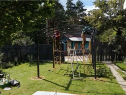 Арочный балочный навес во дворе, фото 4