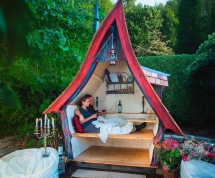 Беседка с кроватью Страна чудес Беседка с кроватью Страна чудес