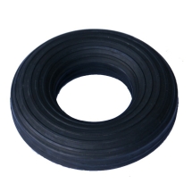 Эспандер кольцо нагрузка 60-65кг d-80мм ребристый.Черный