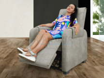 Кресло-реклайнер электрический с подъемом и массажем FUJIMO LOUNGE UP Mouse