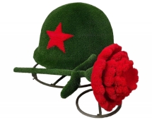 Топиари Композиция каска Героя - газон Eco