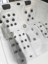 Бассейн СПА уличный Bigeer ТРИО BG8891 200x170 см Бассейн СПА уличный Bigeer ТРИО BG8891 200x170 см