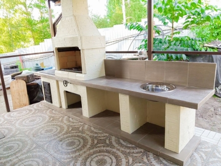 Печь № 22 — Печь барбекю с печью под казан, мойкой и рабочим столом, фото 5