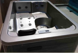 Мини спа-бассейн Sunrans SR807, фото 3 Мини спа-бассейн Sunrans SR807, фото 3