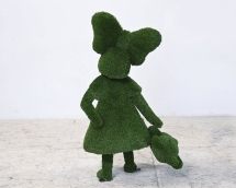 Топиари Девочка с мишкой - газон Eco Топиари Девочка с мишкой - газон Eco