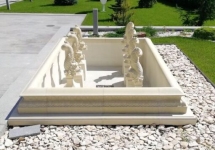 Фонтан прямоугольный 7 рыбок Фонтан прямоугольный 7 рыбок