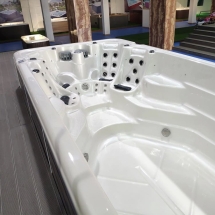 Плавательный СПА бассейн с противотоком Bigeer Темпо 585x225x142 см Плавательный СПА бассейн с противотоком Bigeer Темпо 585x225x142 см