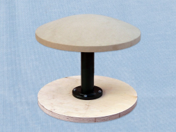 Грибок без ручек на ножке, диаметр 600 мм. Грибок без ручек на ножке, диаметр 600 мм.