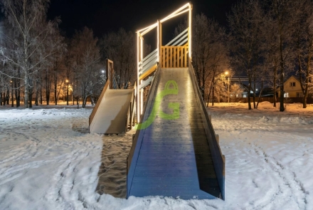 Зимняя деревянная горка "IgraGrad Snow Fox 12 м" с двумя скатами мод.3, фото 3