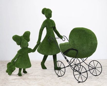 Топиари композиция Мама с детьми - газон Есо, фото 1