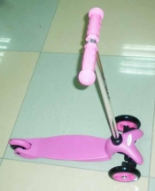 Самокат трехколесный 33см