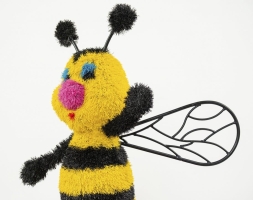 Топиари композиция Пчелка на фиолетовом/розовом цветке - газон Eco + Deluxe, фото 7