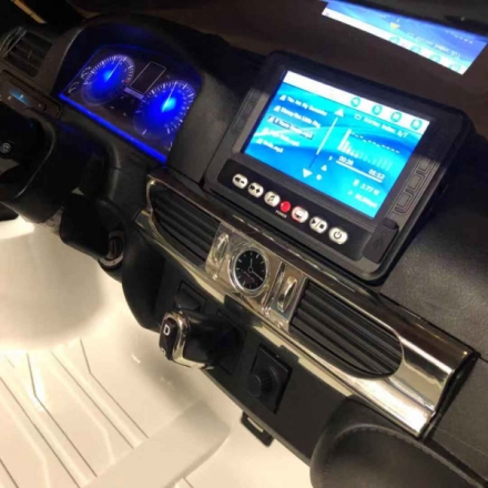 Детский электромобиль Lexus LX570 4WD MP4 - DK-LX570-WHITE-MP4, фото 5