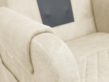 Кресло-реклайнер электрический с подъемом и массажем FUJIMO LOUNGE UP Ваниль