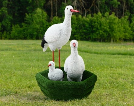 Топиари Три аиста в гнезде, семья - газон Eco, фото 1