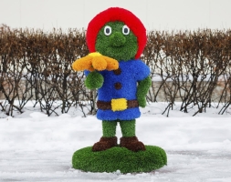 Топиари Гном цветочник Горш на островке - газон Eco, фото 1