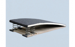 Мостик гимнастический со стеклопластиковой платформой Мостик гимнастический со стеклопластиковой платформой