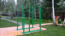 Мобильный спортивный комплекс с лестницей, двумя турниками и брусьями СВС-101