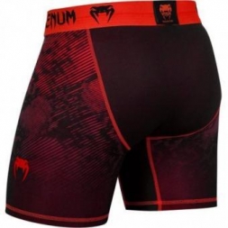 Компрессионные шорты Venum "Fusion" Compression Shorts - Black Red, фото 2