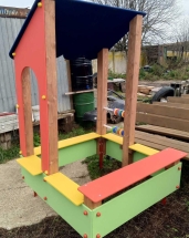 Песочница СКИ 132 с навесом для детской площадки Песочница СКИ 132 с навесом для детской площадки