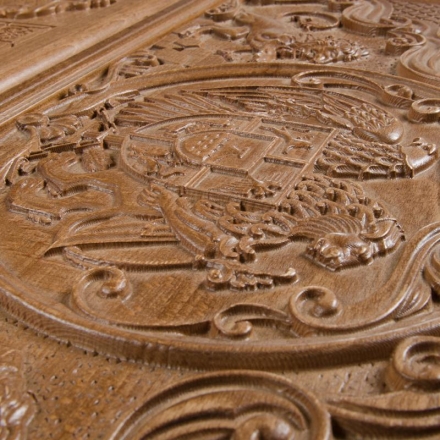 Нарды + Шашки резные "Герб Армении" (Армения, дерево, размер 60х30х6 см), фото 1