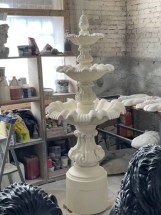 Фонтан трехъярусный классический белый